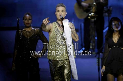 Britischer Rock-Star Robbie Williams gastiert auf seiner 