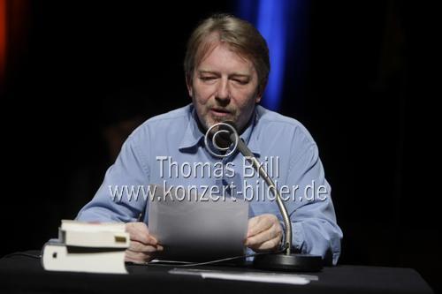 Mit Roger Willemsen und Gästen bis ans Ende der Welt  Die große lit.COLOGNE Gala bei der lit.COLOGNE 2010 - Das zehnte Mal in der Philharmonie Köln (© Thomas Brill)