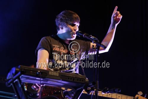 Englische Alternative-Rockband The Wombats gastiert auf ihrer 