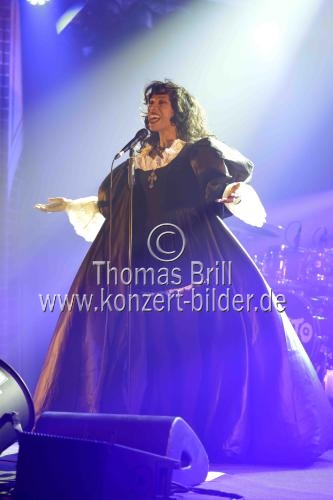 Deutsch-ghanaische Soulsängerin Jennifer Yaa Akoto Kieck alias 