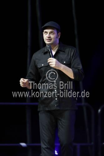 Deutsche Komiker Kaya Yanar gastiert auf seiner 