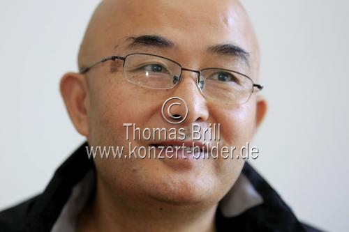 Chinesischer Schriftsteller Liao Yiwu im Gespräch über sein Buch Fräulein Hallo und der Bauernkaiser