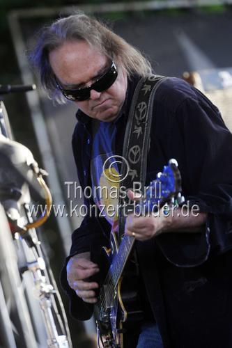 Kanadischer Rockmusiker Neil Young gastiert auf seiner 
