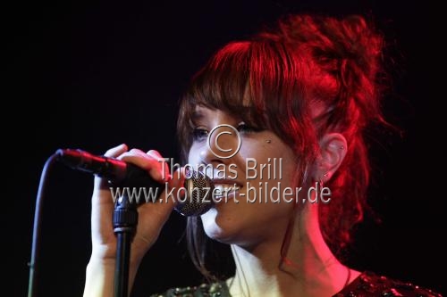 Französische Chanson- und Jazz-Sängerin Zaz gastiert auf ihrer 