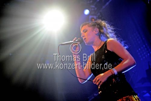 Französische Chanson- und Jazz-Sängerin Zaz gastiert auf ihrer 