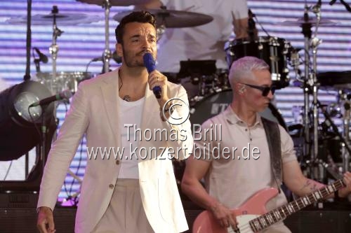 Deutsch-italienischer Musiker Giovanni Zarrella präsentiert mit seiner Band 