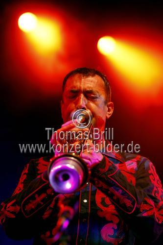 Österreichische Liedermacher Hubert von Goisern gastiert auf seiner 