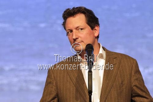Deutsche Kabarettist Eckart von Hirschhausen gastiert mit seinem Programm 