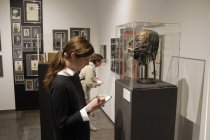 Die Ausstellung: "A Party for Will!" gastiert vom 15. März bis 15. Juni 2014 im Museums für Angewante Kunst Köln (© Thomas Brill)