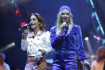 Schwedische Abba-Coverband "AbbaMania The Show" gastiert auf ihrer „50 Jahre Waterloo“-Jubiläumstour in der Lanxess Arena Köln (&copy; Thomas Brill)