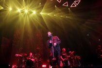 Deutsche Musiker Adel Tawil gastiert auf seiner "Lieder"-Tour in der Lanxess-Arena Köln (© Thomas Brill)