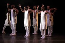 Amerikanische Tanzkompanie Alvin Ailey American Dance Theater gastiert im Rahmen des 30. Kölner Sommerfestivals vom 08. bis 13. August 2017 in der Philharmonie Köln (© Thomas Brill)