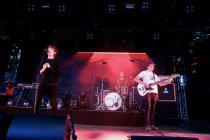 Deutsche Pop-Rock-Band AnnenMayKantereit gastiert im Rahmen des c/o pop Festivals 2017 auf ihrer "Alles nix Konkretes"-Tour auf der Open-Air-Bühne am Tanzbrunnen Köln (© Thomas Brill)