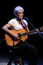 Amerikanische Folk-Sängerin Joan Baez gastiert auf ihrer "An Evening with Joan Baez"-Tour in der Philharmonie Köln (&copy; Thomas Brill)