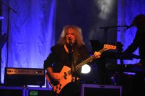 Britische Progressive-Rockgruppe Barclay James Harvest feat. Les Holroyd gastiert auf ihrer "Retrospective"-Tour im Theater am Tanzbrunnen Köln (© Thomas Brill)