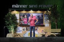 Deutsche Stand Up-Comedian Mario Barth gastiert mit seinem Programm "Männer sind Frauen, manchmal aber auch ... vielleicht" in der Lanxess-Arena Köln (&copy; Thomas Brill)