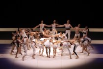 Schweizer Ballet Ensemble Béjart Ballet Lausanne gastiert mit ihrem Programm "Ballet for Life" im Rahmen des 28. Kölner Sommerfestivals vom 28. bis 02. August 2015 in der Philharmonie Köln (© Thomas Brill)