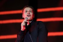 Deutsche Singer-Songwriter Tim Bendzko gastiert auf seiner "Am seidenen Faden - Unter die Haut"-Tour im Palladium Kln (© Thomas Brill)
