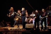 Deutsche Schlagersängerin Andrea Berg die Kölner Mundartgruppe De Höhner gastierten auf ihrer "Abenteuer"-Tour in der Lanxess-Arena Köln (© Thomas Brill)