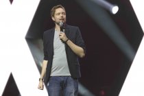 Deutsche Comedian Bastian Bielendorfer moderiert die 1Live Köln Comedy-Nacht XXL in der Lanxess-Arena Köln (© Thomas Brill)