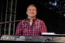 Kölner Mundart-Musikgruppe Bläck Fööss gastieren auf ihrer "Alles für die Liebe..."-Tour Open Air am Tanzbrunnen Köln (© Thomas Brill)