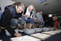 Kölnische Mundartgruppe Bläck Fööss feiern am 31. Dezember 2012 zum 14.ten mal Silvester in der Lanxess-Arena Köln (© Thomas Brill)