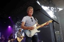 Kölnische Mundartgruppe Bläck Fööss gastiert mit ihrem traditionellen musikalischen Familienfest zum 44. mal Open Air am Tanzbrunnen Köln (© Thomas Brill)