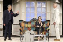 Komödie von Éric Assous "Das Blaue vom Himmel" gastiert vom 18. April 2024 bis 16. Juni 2024 im Theater am Dom in Köln (&copy; Thomas Brill)