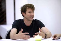 Britische Singer/Songwriter James Blunt gab auf seiner "The Afterlove"-Tour ein exklusives WDR2-Radiokonzert im Eltzhof Köln (© Thomas Brill)