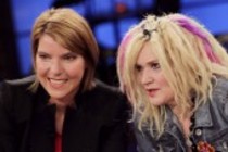 Deutsche Kabarettistin und Schauspielerin Gaby Köster ist zu Gast bei Moderatorin Bettina Böttinger im "Kölner Treff"  im WDR-Studio BS 2 Köln (© Thomas Brill)