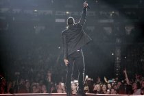 Deutsche Sänger Andreas Bourani gastiert auf seiner "Hey"-Tour in der Lanxess-Arena Köln (© Thomas Brill)