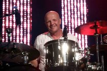 Kölsch Rock-Band Brings geben ein "Singsulautdukanns"-Mitsingkonzert im E-Werk Köln (© Thomas Brill)