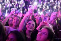 Nigerianischer Afrobeat-Musiker Burna Boy gastiert auf seiner "I Told Them…"-Tour in der Lanxess-Arena Köln (© Thomas Brill)