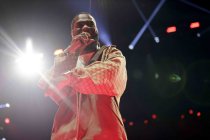 Nigerianischer Afrobeat-Musiker Burna Boy gastiert auf seiner "I Told Them…"-Tour in der Lanxess-Arena Köln (© Thomas Brill)
