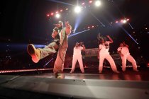 Nigerianischer Afrobeat-Musiker Burna Boy gastiert auf seiner "I Told Them…"-Tour in der Lanxess-Arena Köln (© Thomas Brill)