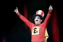 Deutsch-italienischer Comedian Roberto Capitoni alias "Elektroman" gastiert bei der Eröffnungsshow "KÖLN LACHT!" im Rahmen des 31. Köln Comedy Festival im Gloria Theater Köln (© Thomas Brill)