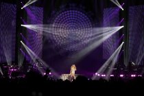 Amerikanische Sängerin Mariah Carey gastierte auf ihrer "Sweet Sweet Fantasy"-Tour in der Lanxess-Arena Köln (© Thomas Brill)