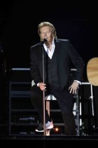 Südafrikanischer Schlagersänger Howard Carpendale gastiert auf seiner "50 Jahre - Die Show meines Lebens"-Tour in der Lanxess-Arena Köln (&copy; Thomas Brill)