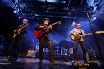Britische Musiker Paul Carrack gasiert auf seiner "Soul Shadows"-Tour im Theater am Tanzbrunnen Köln (© Thomas Brill)