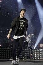 Deutsch-amerikanischer Rapper Casper gastiert auf seiner "Hinterland"-Tour in der Lanxess-Arena Köln (© Thomas Brill)