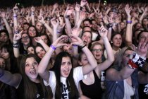 Deutsch-amerikanischer Rapper Casper gastiert auf seiner "Hinterland"-Tour in der Lanxess-Arena Köln (© Thomas Brill)