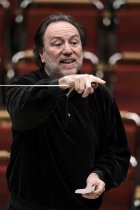 Italienischer Dirigent Riccardo Chailly leitet die Wiener Philharmoniker in der Philharmonie Kln (© Thomas Brill)