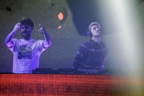 Amerikanische Future-Bass-Duo The Chainsmokers gastiert auf ihrer "Memories…Do Not Open"-Tour in der Mitsubishi Electric Halle Düsseldorf (© Thomas Brill)