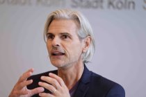 Kolumbianische Dirigent Andrés Orozco-Estrada wurde als übernimmt als Kölner Generalmusikdirektor und Gürzenich Kapellmeister im Historischen Rathaus der Stadt Köln vorgestellt (© Thomas Brill)