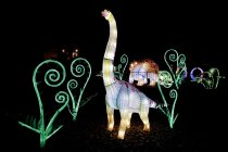 Winterlichtershow "China Light Festival" gastiert vom 15. Dezember 2022 bis zum 28. Januar 2024 im Kölner Zoo (© Thomas Brill)