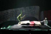 Französische Zirkus Cirque du Soleil gastiert mit seinem Programm "Michael Jackson The Immortal World Tour" in der Lanxess-Arena Köln (© Thomas Brill)