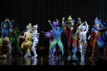 Französische Zirkus Cirque du Soleil gastiert mit seinem Programm "Varekai" in der Lanxess-Arena Köln (© Thomas Brill)