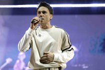 Deutscher Sänger Thomas Hübner alias Clueso gastierte auf seiner "Deja-Vu"-Tour in der Lanxess-Arena Köln (&copy; Thomas Brill)