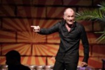 Britischer Radio- und Fernsehmoderator Ray Cokes gastiert mit seiner "Rays Guesthouse - Die Rock n Talk Show" im E-Werk Köln (© Thomas Brill)