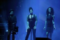 Deutsche Popsängerin Sarah Connor gastierte auf ihrer "Muttersprache"-Tour in der Lanxess-Arena Köln (© Thomas Brill)